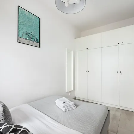 Prymasa Tysiaclecia Comfort Apartment Warsaw Exterior photo